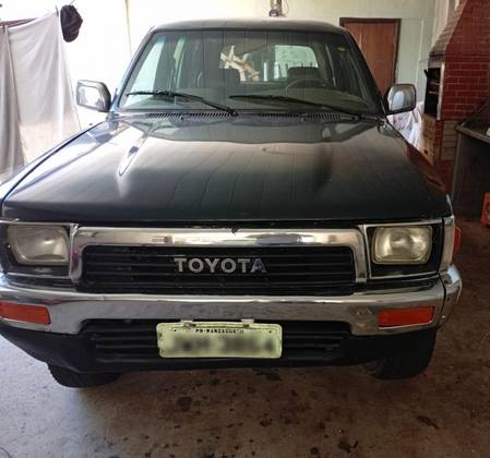 TOYOTA 4RUNNER 2.4 4X4 8V TURBO DIESEL 4P MANUAL